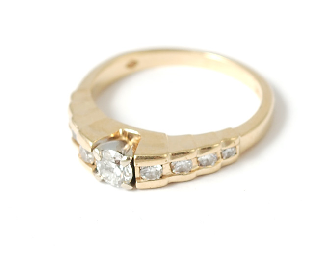DIAMOND AND FOURTEEN KARAT GOLD
