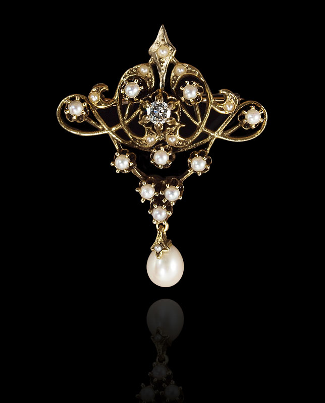 DIAMOND AND PEARL PENDANT/ BROOCH