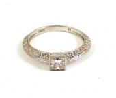 DIAMOND AND PLATINUM SOLITAIRE