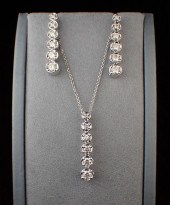 DIAMOND AND WHITE GOLD NECKLAC