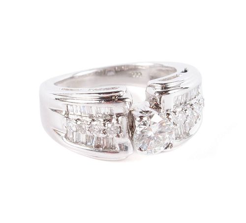 DIAMOND AND WHITE GOLD
