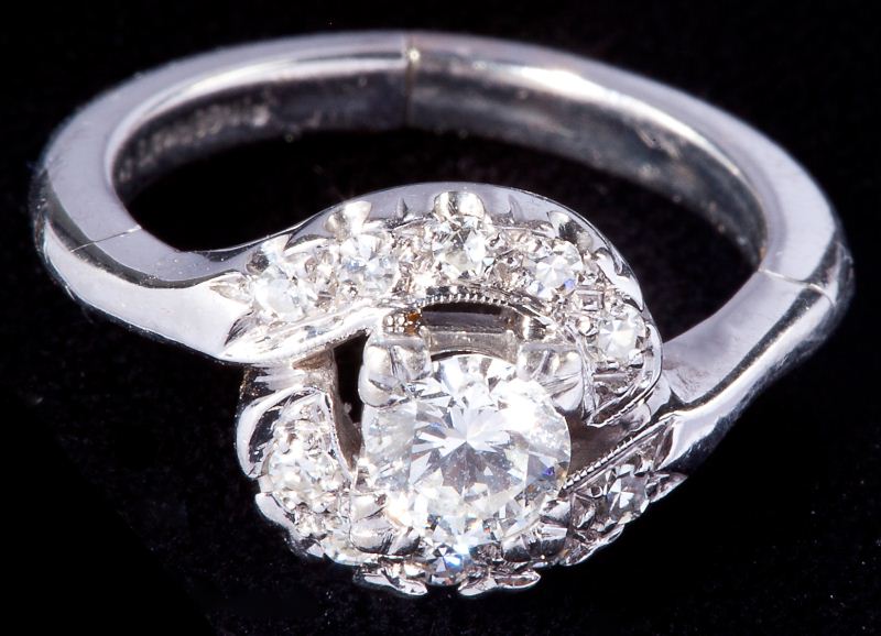 Diamond Bypass Solitaire