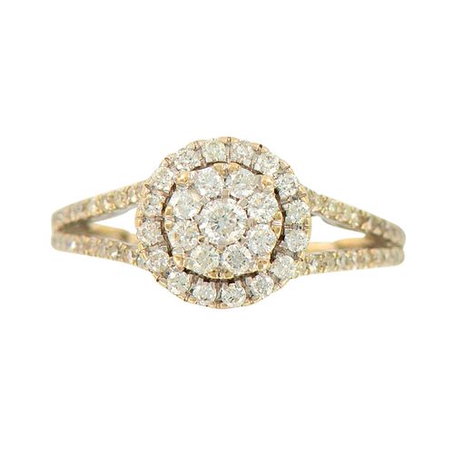 DIAMOND CLUSTER HALO RING,