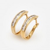 DIAMOND OVAL HOOP HINGED EARRI