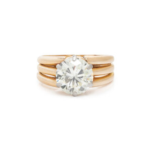 DIAMOND RING Containing one round