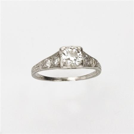 Diamond Ring 	 
