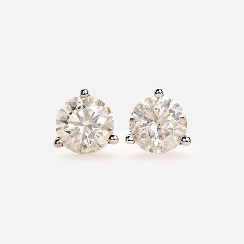DIAMOND STUD EARRINGS 1.05 CTW IN