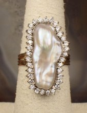 DIAMONDS AND SINGLE BAROQUE PE