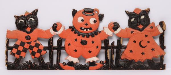DIE-CUT EMBOSSED HALLOWEEN