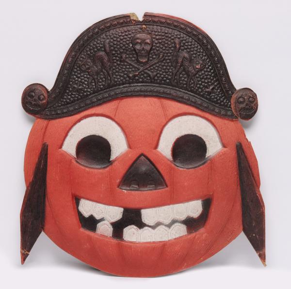 DIE-CUT EMBOSSED HALLOWEEN
