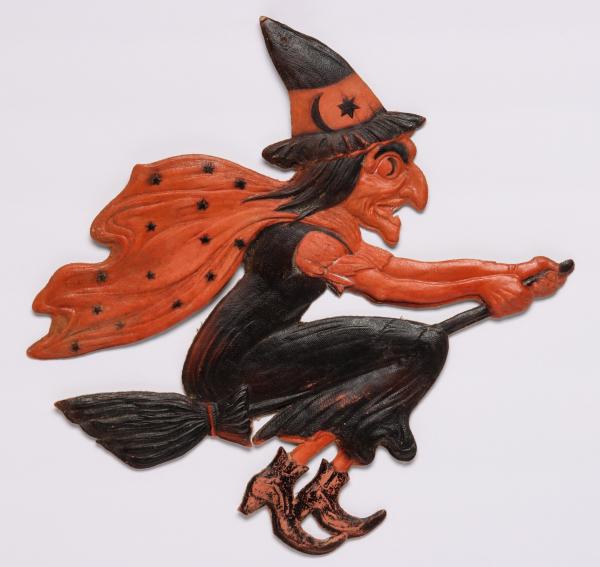 DIE-CUT EMBOSSED HALLOWEEN