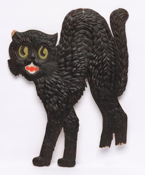 DIE-CUT EMBOSSED HALLOWEEN