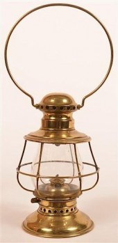 DIETZ BRASS RAILROAD LANTERN.D