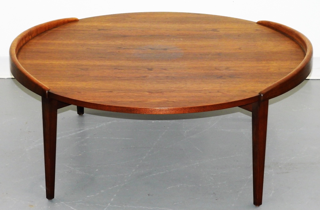 DILLINGHAM MCM MODERN WALNUT COFFEE