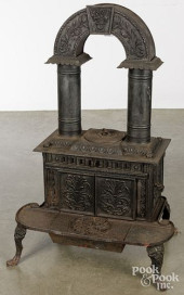 DIMINUTIVE CAST IRON STOVE<br>