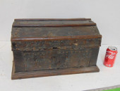 DIMINUTIVE DOME TOP TRUNK, LEA
