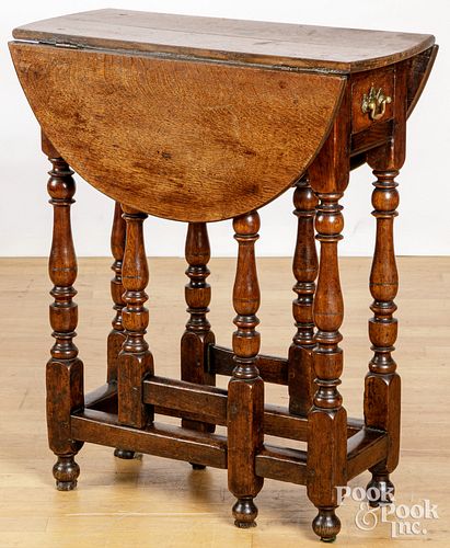 DIMINUTIVE GEORGE I DROP-LEAF
