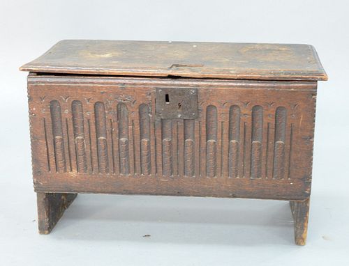 DIMINUTIVE OAK LIFT TOP CHEST