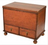 DIMINUTIVE QUEEN ANNE LIFT TOP