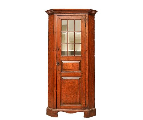 DIMINUTIVE YELLOW PINE CORNER