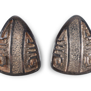 Dina Huntinghorse (Wichita-Kiowa,