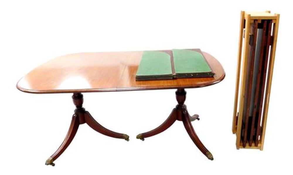 DINING TABLE, FEDERAL STYLE