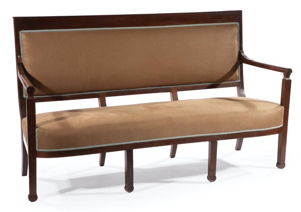 DIRECTOIRE MAHOGANY