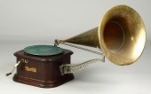 Disc Graphophone Type 'AR' Col