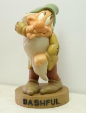 DISNEY BIG FIG BASHFUL SNOW WH