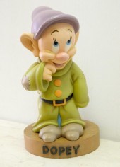 DISNEY BIG FIG STATUE DOPEY SN
