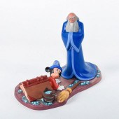 DISNEY CLASSICS FIGURINE, OOPS