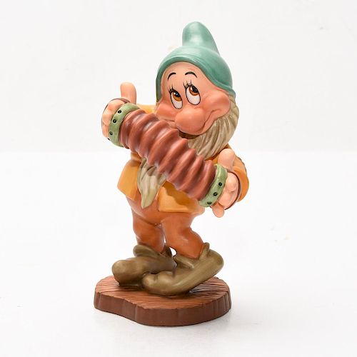 DISNEY CLASSICS SNOW WHITE
