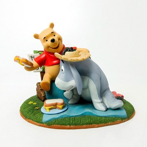 DISNEY POOH & FRIENDS