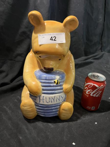 DISNEY WINNIE THE POOH WITH BLUE