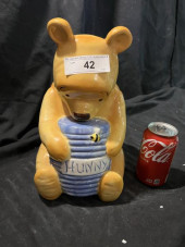 DISNEY WINNIE THE POOH WITH BL