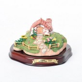 DISNEY'S ENCHANTED PLACES FIGU