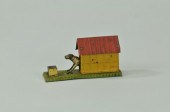 DOG IN KENNEL PENNY TOY Intere