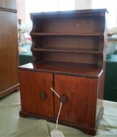 DOLL HOUSE FRUITWOOD STEPBACK