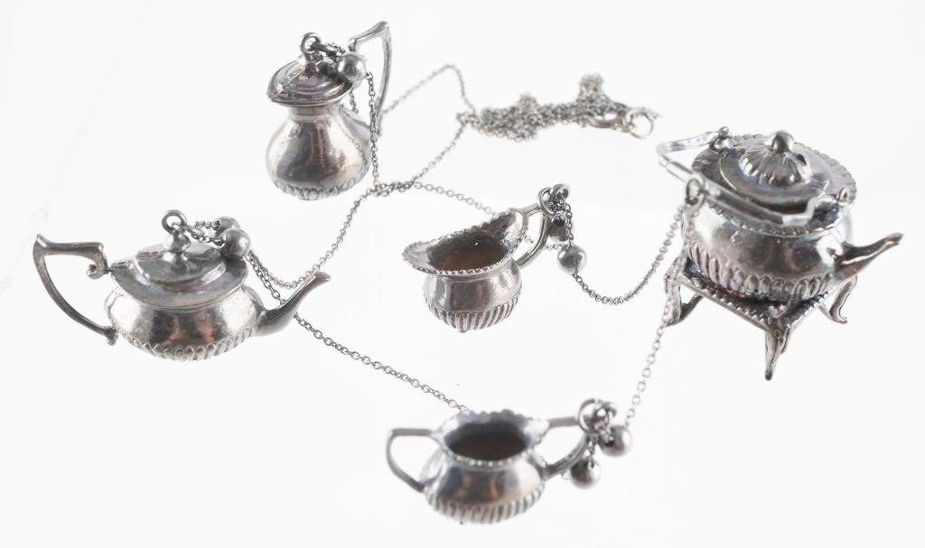 DOLLHOUSE STERLING MINIATURES