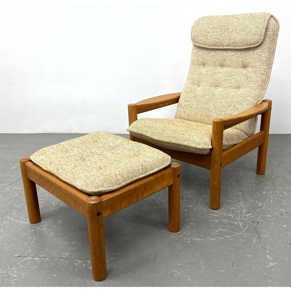 Domino Danish Modern Teak Lounge