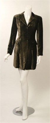 Donna Karan velvet blazer    D
