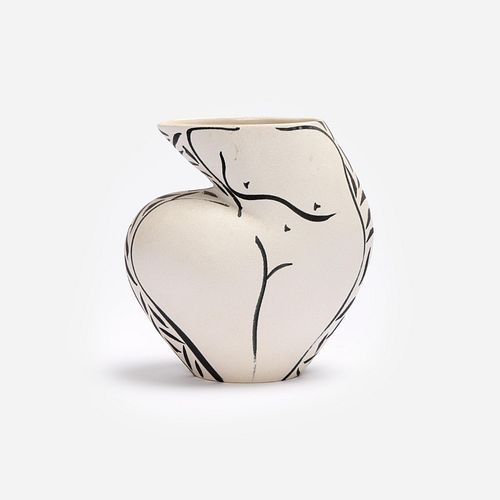 DONNA POLSENO / ASYMMETRICAL NUDE