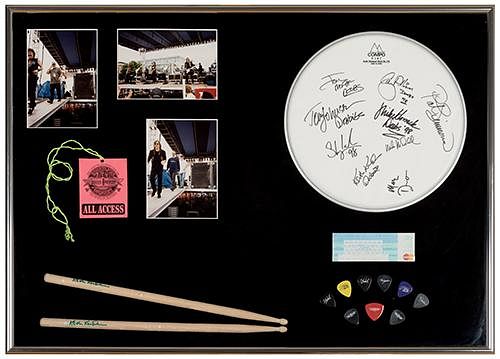 DOOBIE BROTHERS BAND AUTOGRAPHED