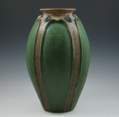 Door Pottery ''Eastern Gray Tr