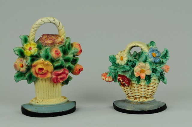 DOORSTOP AND BOOKEND LOT Roses