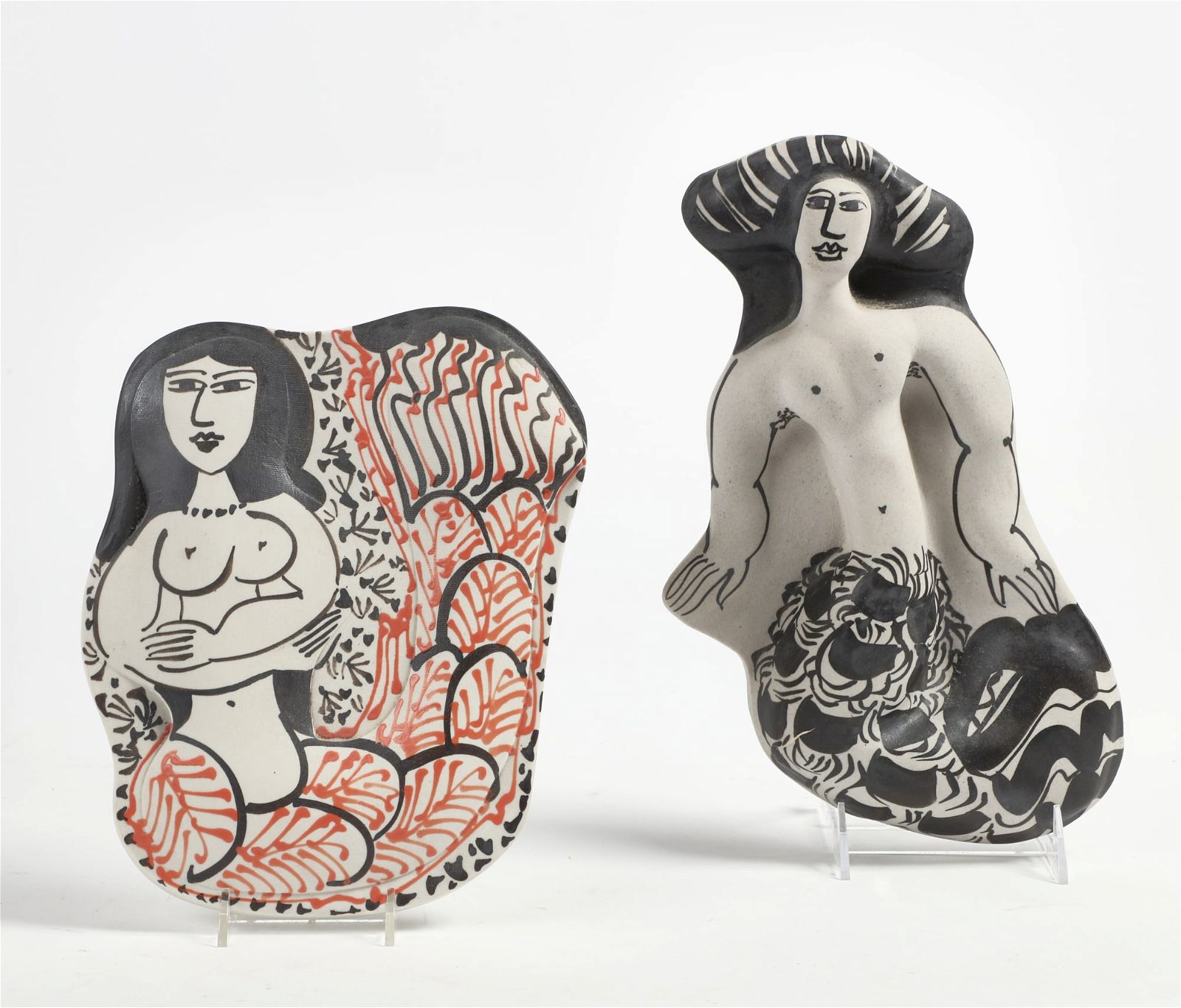 DORA DE LARIOS, TWO WALL