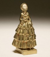 Dore' bronze figure of a lady