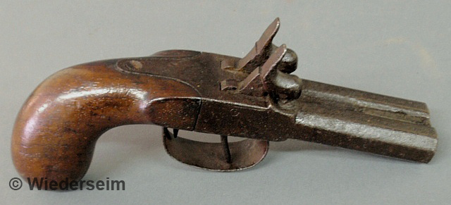 Double-barrel percussion pistol