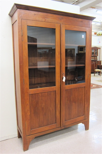 DOUBLE-DOOR CABINET BOOKCASE Arts &