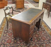 DOUBLE PEDESTAL WRITING DESKWI